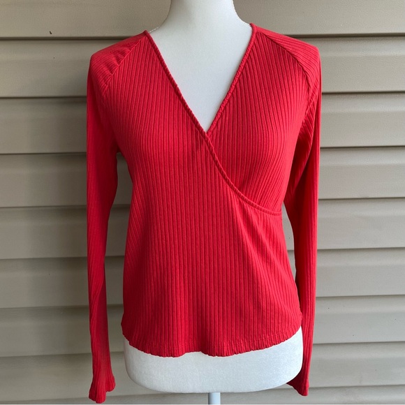 •Universal Thread• Ribbed Knit Surplice Top - Size Large - Picture 1 of 8